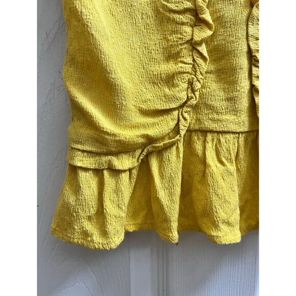 Line and Dot Crepe Elena Front Ruffle Back Smocked Detail Coquette Top Medium - Picture 7 of 12